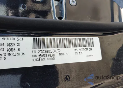 2014 Chrysler 300 300S z USA, uszkodzony, nr VIN 2C3CCABT2EH301622